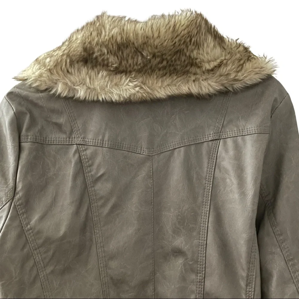Deb Bomber Jacket with Faux Fur Collar - Picture 5 of 9